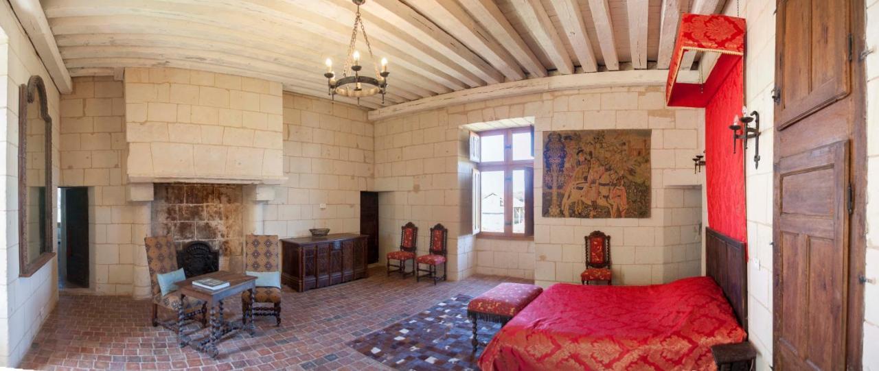 Le Chatelet Thilouze Exterior photo